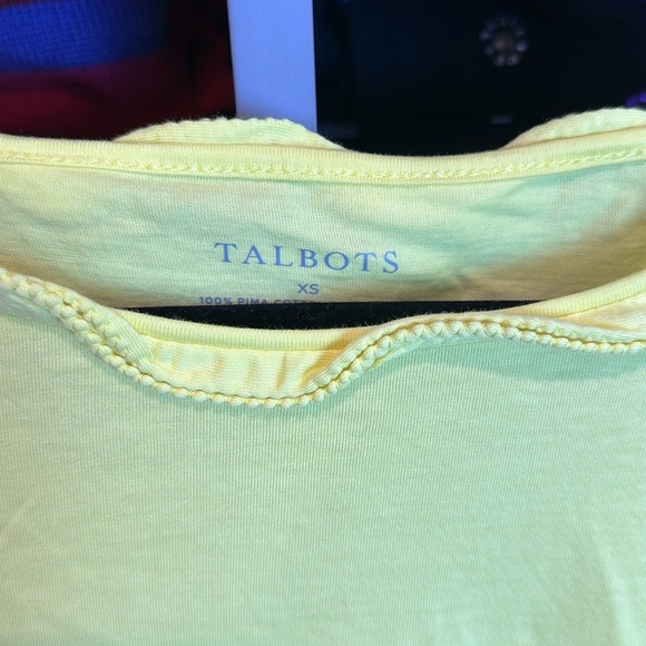 Talbots yellow short sleeve scoop neck top size XS - Picture 2 of 3